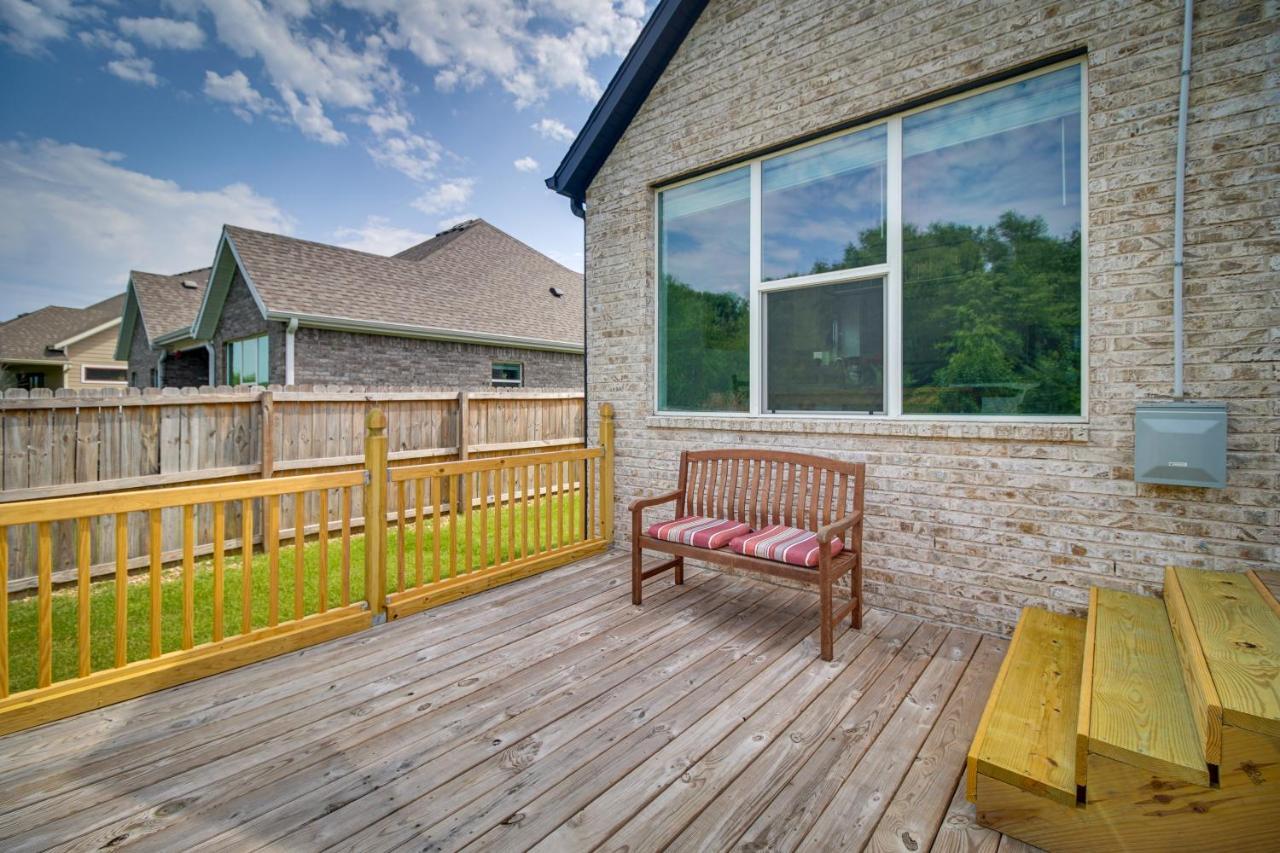 Fayetteville Vacation Rental With Deck And Shared Pool Bagian luar foto